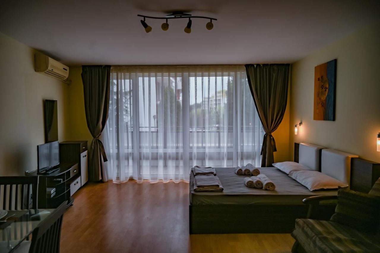 Panorama Fort Beach, Фамилно Студио Deluxe Sveti Vlas Εξωτερικό φωτογραφία