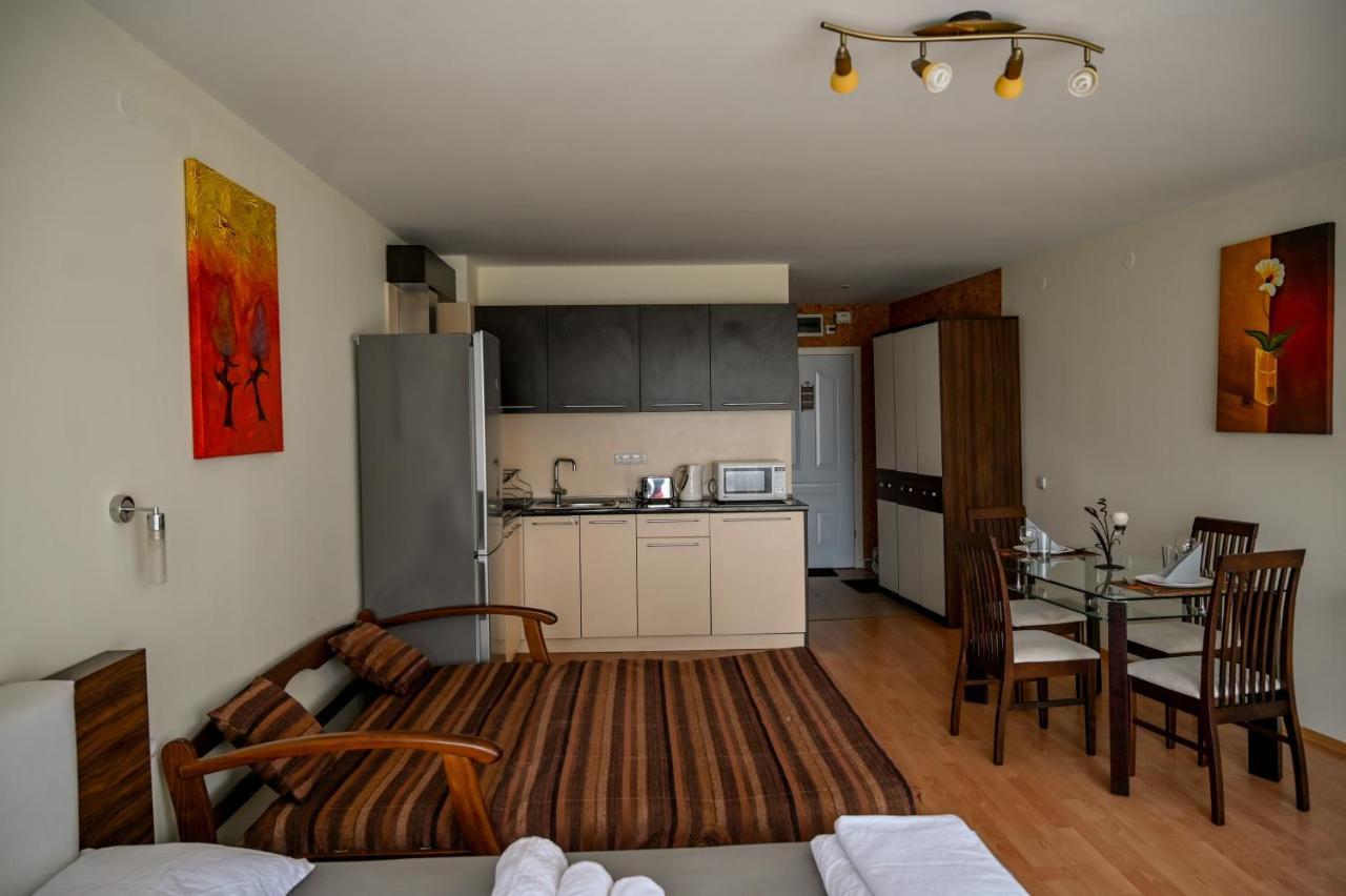 Panorama Fort Beach, Фамилно Студио Deluxe Sveti Vlas Εξωτερικό φωτογραφία