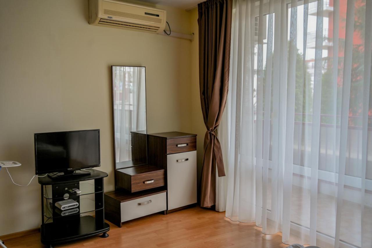 Panorama Fort Beach, Фамилно Студио Deluxe Sveti Vlas Εξωτερικό φωτογραφία