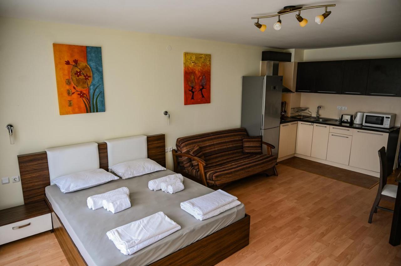 Panorama Fort Beach, Фамилно Студио Deluxe Sveti Vlas Εξωτερικό φωτογραφία