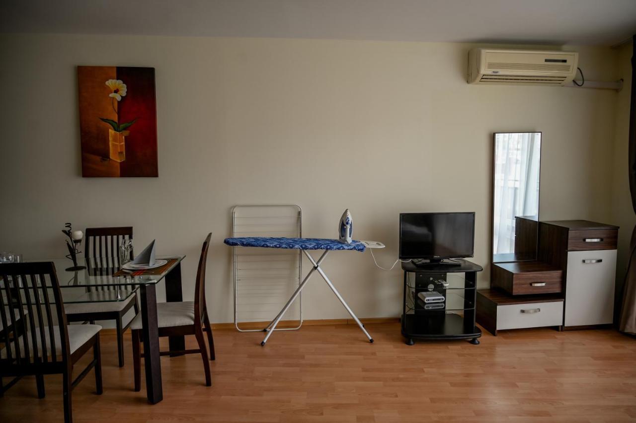Panorama Fort Beach, Фамилно Студио Deluxe Sveti Vlas Εξωτερικό φωτογραφία