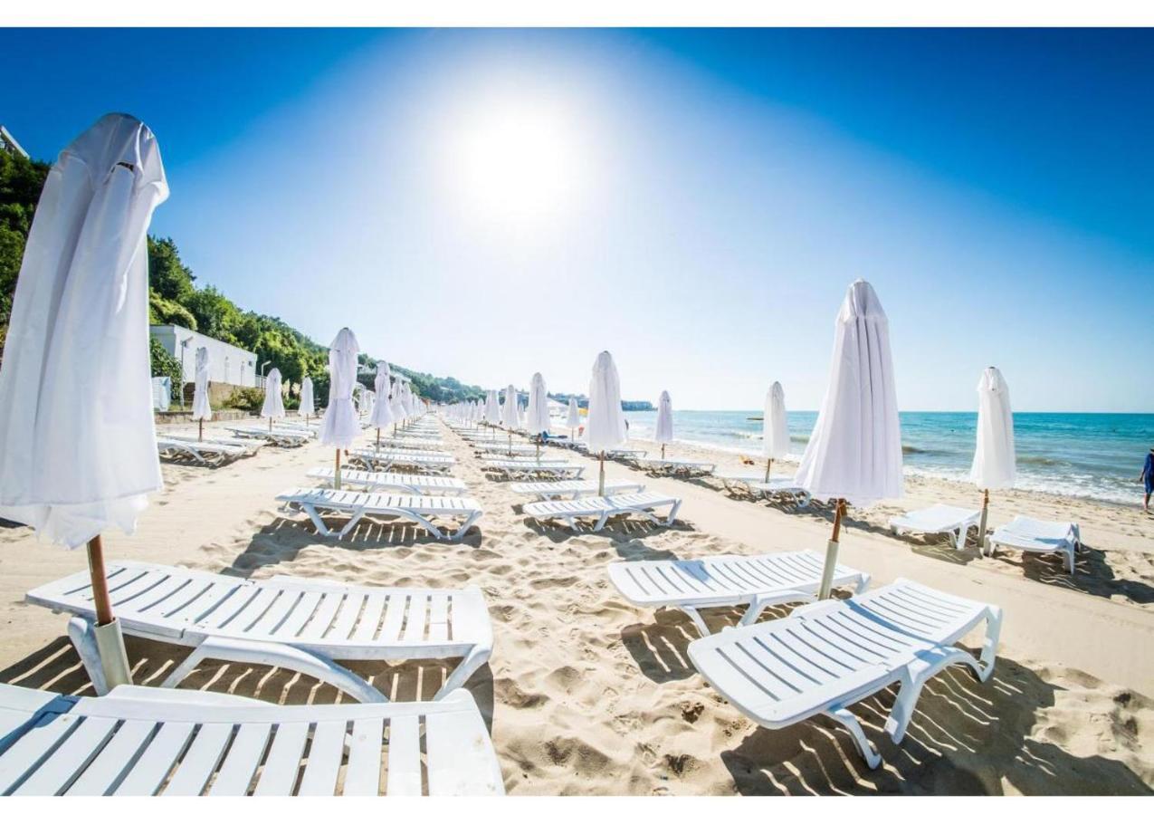 Panorama Fort Beach, Фамилно Студио Deluxe Sveti Vlas Εξωτερικό φωτογραφία