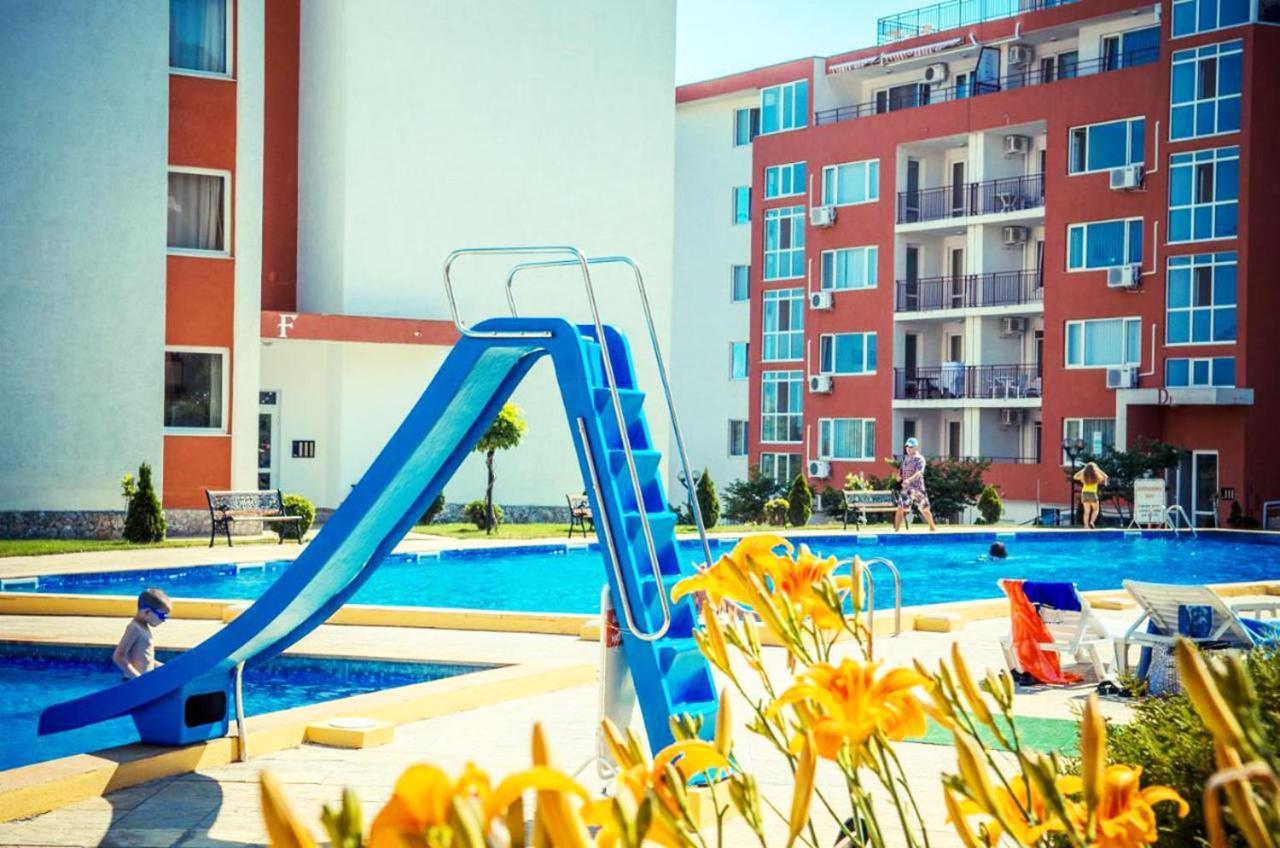 Panorama Fort Beach, Фамилно Студио Deluxe Sveti Vlas Εξωτερικό φωτογραφία
