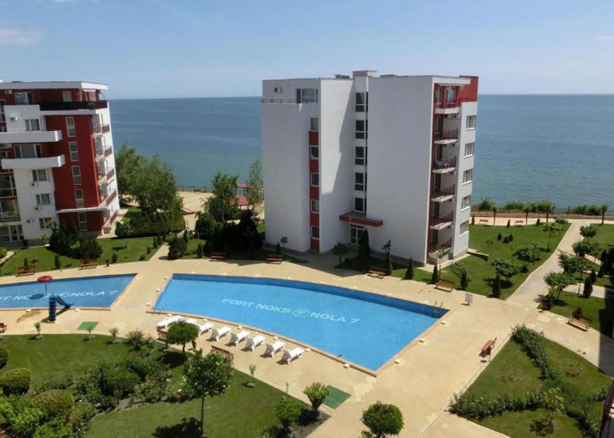 Panorama Fort Beach, Фамилно Студио Deluxe Sveti Vlas Εξωτερικό φωτογραφία