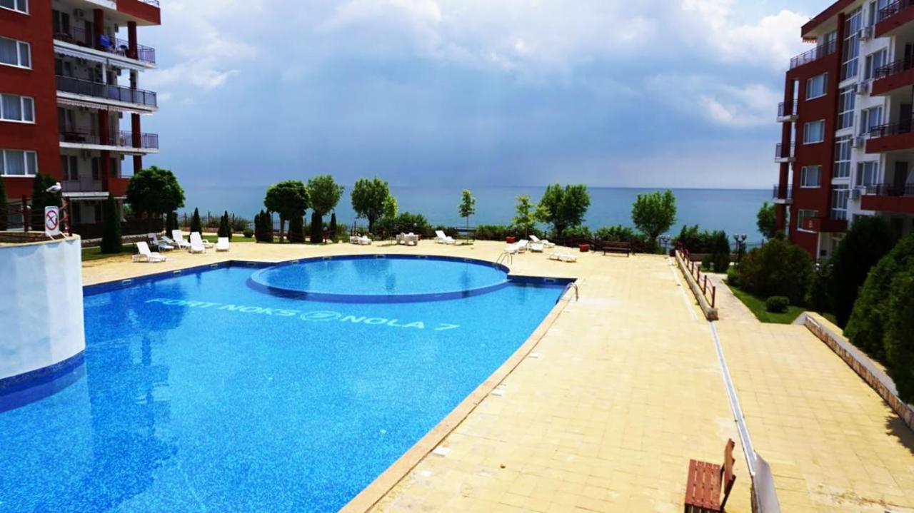Panorama Fort Beach, Фамилно Студио Deluxe Sveti Vlas Εξωτερικό φωτογραφία